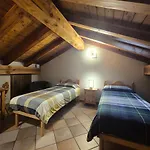 Hébergement de vacances L'atelier Du Temps - La Sarrolein
